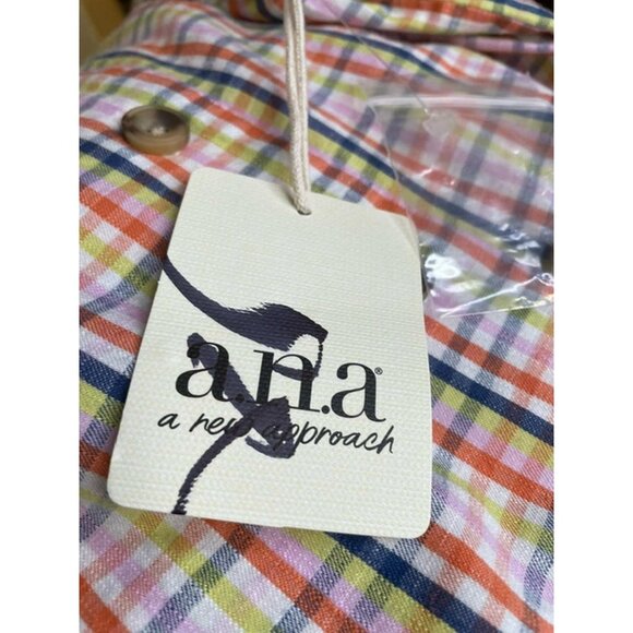 a.n.a. Gingham Top Size OX, 14-16W (2323) - Picture 2 of 6